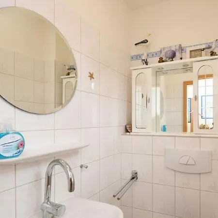 Апартаменты Ferienwohnung Zum Strande Тиссов